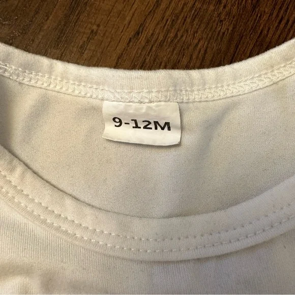 Lady Bug baby girl dress 9-12 months - Picture 3 of 4